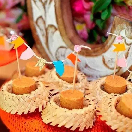 10 Mini Chapéu De Palha Enfeite Festa Junina/julina São João Cor Chapéu Palha Foto 1