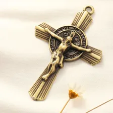 15 Entremeios São Bento + 15 Crucifixos Para Terço Atacado Cor Ouro Velho Foto mini  3