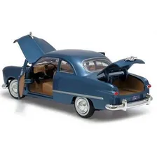 1949 Ford Coupe Azul - Escala 1:24 - Motormax Foto mini  2