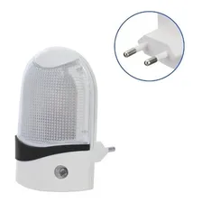 Abajur Tomada C/ Sensor Luminosidade Led Noturno Bivolt Foto mini 1