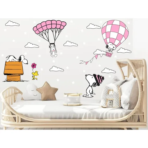 Adesivo De Parede Snoopy Paraquedas Casinha Cor Rosa Foto 1