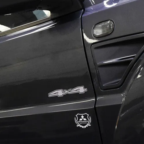 Adesivo Pajero Tr4 4x4 Flex 2014/2016 Emblema Prata Resinado Foto 1