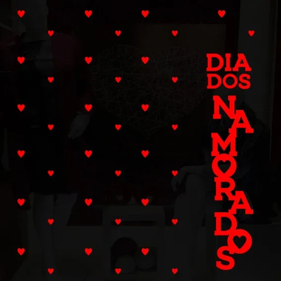 Adesivo Vitrine Dia Dos Namorados Vertical Corações Cor Vermelho Foto 1