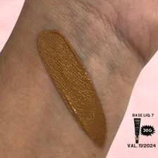 Base de maquiagem líquida Fand Bases Liquida Base Mate Alta Cobertura Makeup maquiagem profissional liquida fand vegana oil free resistente a agua sem parabeno tom 07 - 30mL 30g Foto mini 2
