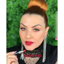 Batom Cremoso Mary Kay Cor Red Foto mini 3