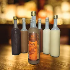 Bebida Mista De Cachaça Rainha Da Cana Sabor Café 700ml Foto mini  3