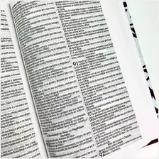 BĂblia Sagrada Rc Capa Dura: BĂblia Com Harpa, BĂblia Capa Dura, BĂblia Fina, BĂblia Slim, De #n/a. SĂ©rie BĂblia Sagrada, Vol. Ănico. Editora Ebenezer, Capa Mole, Edição 1 Em PortuguĂȘs, 2021 Foto mini 2