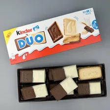 Biscoitos Kinder Duo Chocolate Branco E Ao Leite 150g Foto mini 3