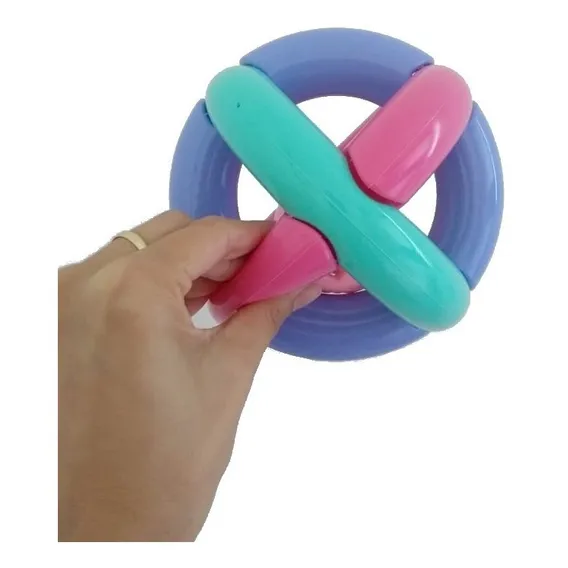 Bola Maluquinha Rosa Macia Leve E Com Chocalho Mercotoys Foto 1