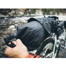 Bolsa Bag Selim Bicicleta Topeak Backloader 10 Litros Cor Preto Foto mini 4