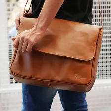 Bolsa Carteiro Transversal de Couro Legítimo Masculina Modelo Renné Caramelo Foto mini 2