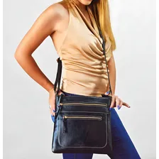 Bolsa Feminina Preta Transversal Grande Couro Legítimo Madamix Foto mini 2