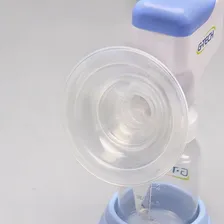 Bomba Tira Leite Materno Elétrica Gtech Blacomp Transparente 110V/220V Foto mini  2