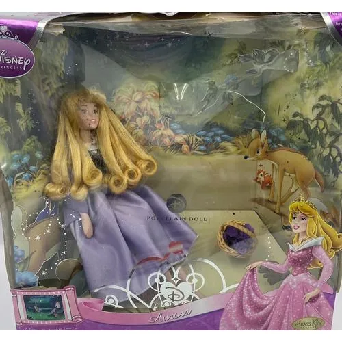 Boneca Disney Princesa Aurora Em Porcelana 2009 Foto 1