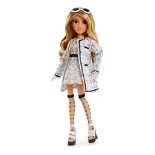 Boneca Project Mc2 Experimento Adrienne's Perfume Multikids Foto mini  2