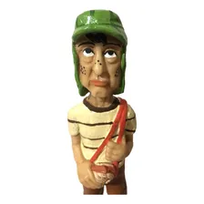 Boneco Chaves Com Lanche Em Resina Turma Do Chaves Foto mini 2