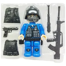 Boneco Policial Com Mascara Acessórios Comando Tático Foto  mini 1