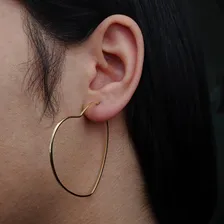 Brinco Argola Coração Médio Em Ouro 18k Foto mini 2
