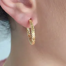 Brinco Argola Média Folheado Em Ouro 18k Foto mini 2