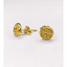 Brinco Círculo Com Zircônia Central Folheado Em Ouro 18k Foto mini 4