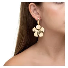 Brinco Flor Orgânico Folheado A Ouro Foto mini 3