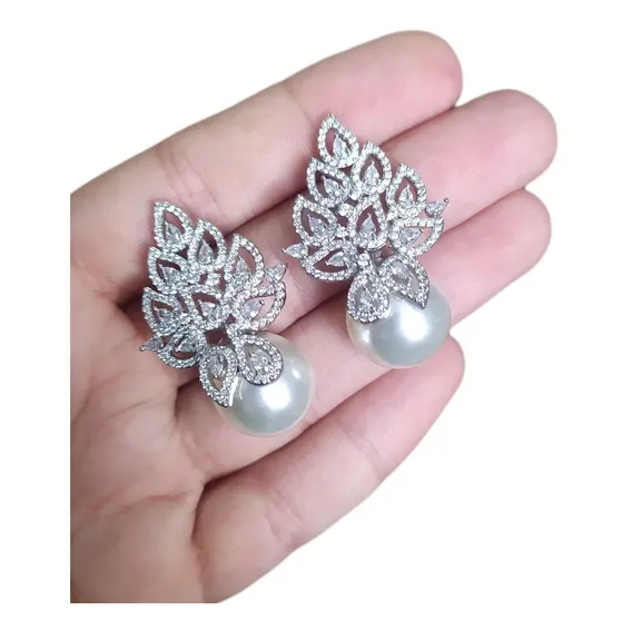 Brinco Noiva Zirconia E Pérola Prata Delicado Luxo Foto 1