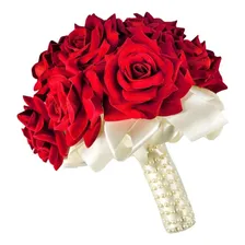 Buquê De Noiva Rosas Vermelhas Cetim Cor Creme Perolado Foto  mini 1