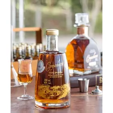 Cachaça Companheira Extra Premium 08 Anos Garrafa Especial Foto mini  2