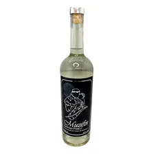 Cachaça Prata - Garrafa 750ml - Muzifin - Envelhecida Um Ano Foto mini 1