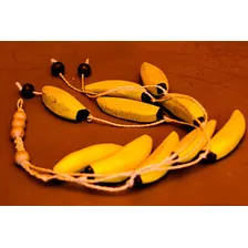 Cacho / Fieira De Bananas Em Madeira Foto mini 2