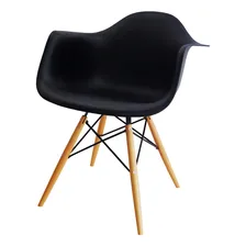 Cadeira Eames Braço Polipropileno Base Madeira Eiffel Foto mini 2