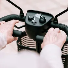 Cadeira Motorizada Eletrica Scooter Dobrável 136kg Cor Preto Foto mini 4