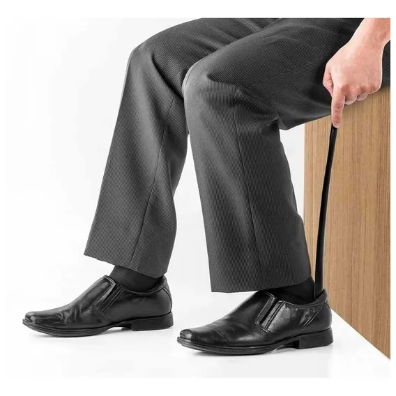 Calçadeira De Sapatos Longa 45cm Calçar Calçado Sapato TĂȘnis Foto 1
