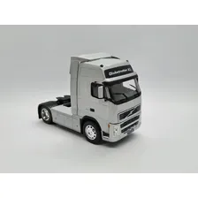 Caminhão Ferro Miniatura Volvo Fh12 Toco Globetrotter 1:32 Foto mini 4