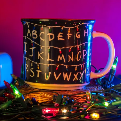 Caneca Stranger Things 350ml Foto 1