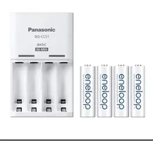 Carregador Com 4 Pilhas Aa Eneloop 2000mah Panasonic Foto  mini 1