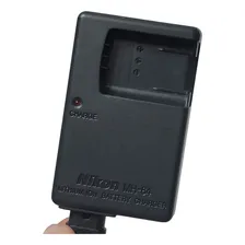 Carregador Nikon Mh-64 Para Bateria Nikon En-el11 Cor Preto Foto  mini 1