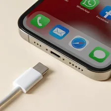 Carregador Turbo Compativel iPhone 15 Pro Max, 15 Pro Cor Preto Carregador Para iPhone Carregador Com Proteção De Sobrecarga Carregador Vtr Eletronics Carregador Turbo Fast Charging Foto mini 1