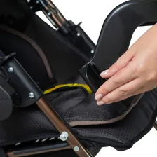 Carrinho BebĂȘ Passeio Alça ReversĂvel Milano Preto Galzerano Foto mini 4
