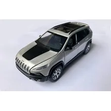 Carro Miniatura Metal Jeep Cherokee 1:32 Action C/ Som E Luz Foto mini 4