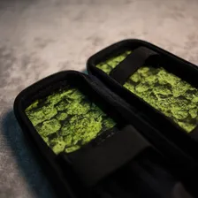 Case Puff Life Slim Estojo Com ZÃper Para Kit Head Shop Cor Verde Edição 420 Friends Foto mini 4