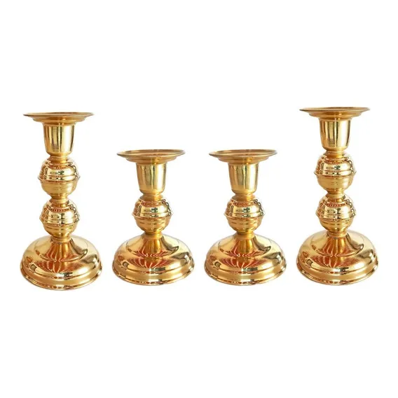 Castiçal Em Latão | Conjunto Para Altar Cor Dourado Foto 1