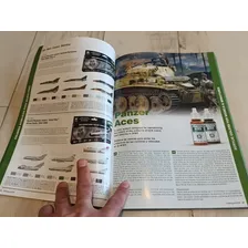 Catálogo Vallejo 2019, cores acrílicas, modelos em miniatura Foto mini  3
