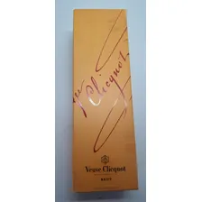 Champagne Francês Veuve Clicquot Brut 750mlVeuve Clicquot Veuve Clicquot brut 750 Foto mini  2