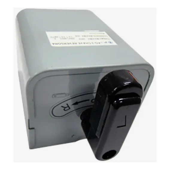 Chave Reversora Trifásica 15a 220v Ko3-15 Jng Foto 1