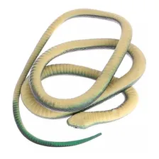 Cobra Falsa Serpente Realística Borracha Pegadinha 130cm Cor Preta Foto mini 2
