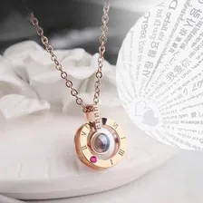 Colar Com Pingente Rose Gold Te Amo Escrito Em 100 Idiomas Foto mini  2