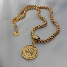 Colar Medalha Sao Bento Semijoia Folheado Banhado Ouro 18k Cor Dourado Foto mini 3