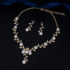 Conjunto Colar E Brinco Casamento Flor De Strass Cor Dourado Foto mini 3