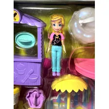 Conjunto Shopping Center Doces Surpresas Da Boneca Menina Loira Polly Pocket - Possui 3 Andares Escada Rolante Cinema Pet Shop Sapataria Boutique Praça De Alimentação E Acessórios - Mattel Brinquedos Foto mini 3